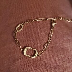 Slide Gold Chain Bracelet